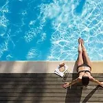 La Florangerie - & Piscine Hotel