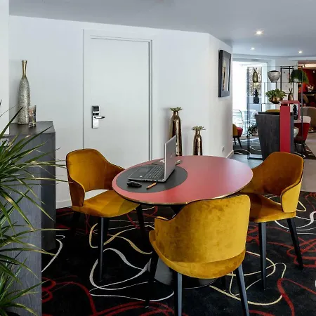 Hotel La Florangerie - & Piscine 4*