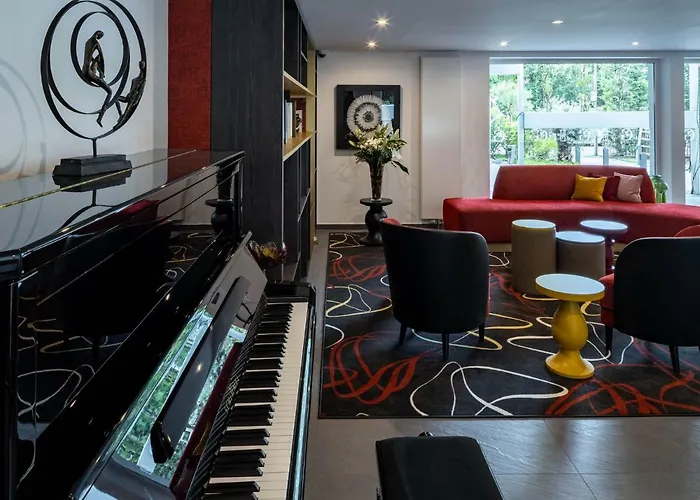 Hotel La Florangerie - & Piscine 4*