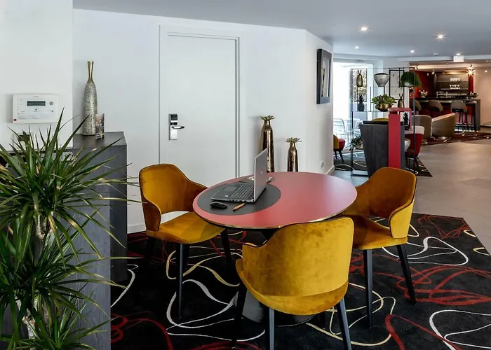 Hotel La Florangerie - & Piscine 4*